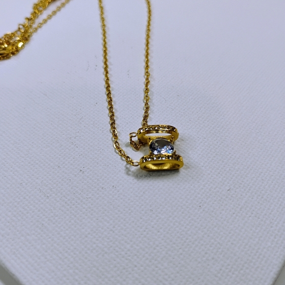 New Elegant Gold Necklace Stainless Steel with Crystal Pendant - Picture 6 of 8